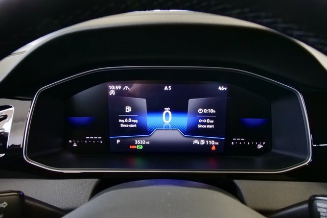 Certified 2025 Volkswagen Jetta S image 17