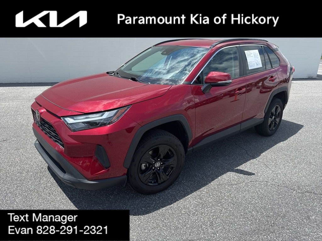 Used 2023 Toyota RAV4 XLE FWD image 1