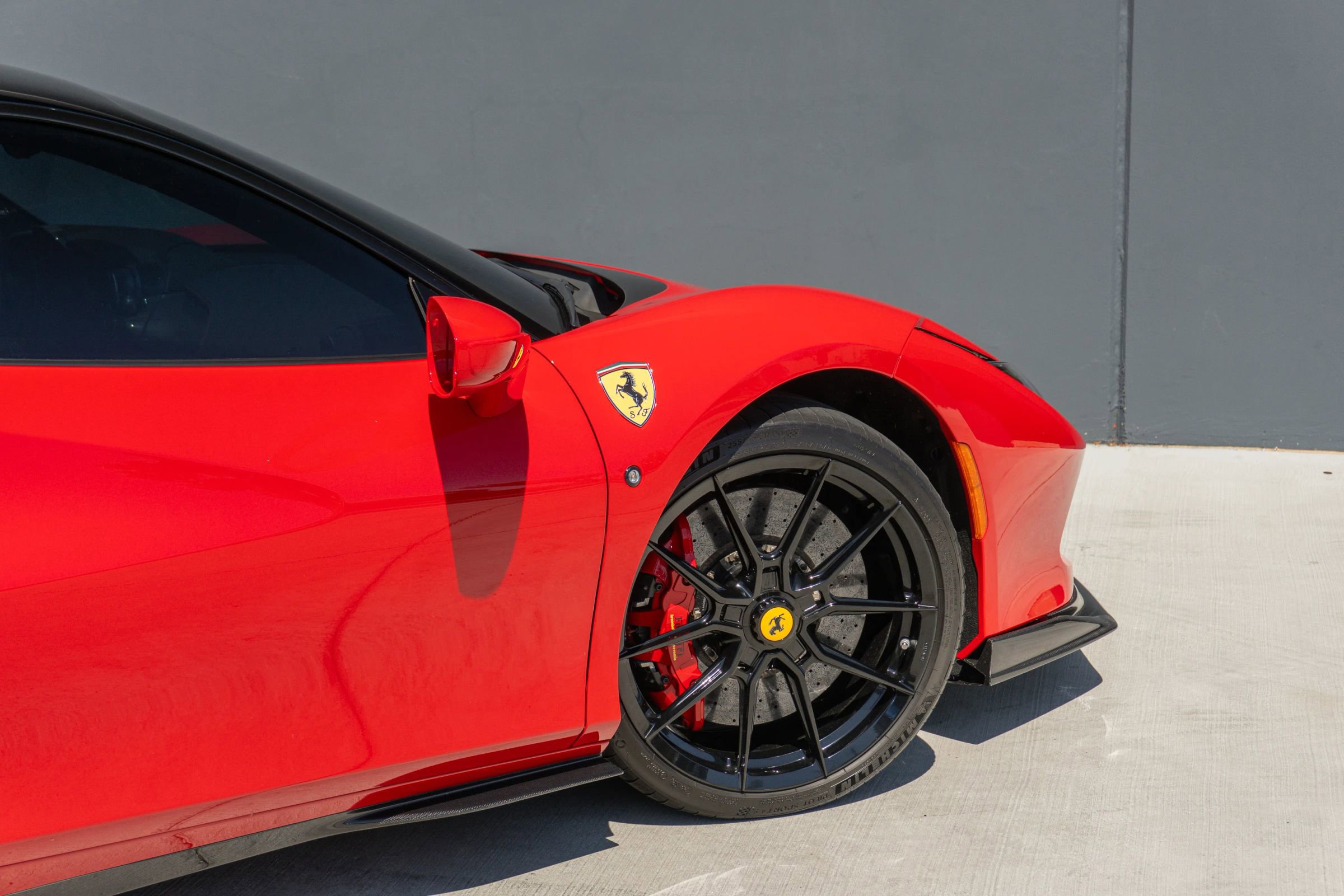 Used 2020 Ferrari F8 Tributo image 45