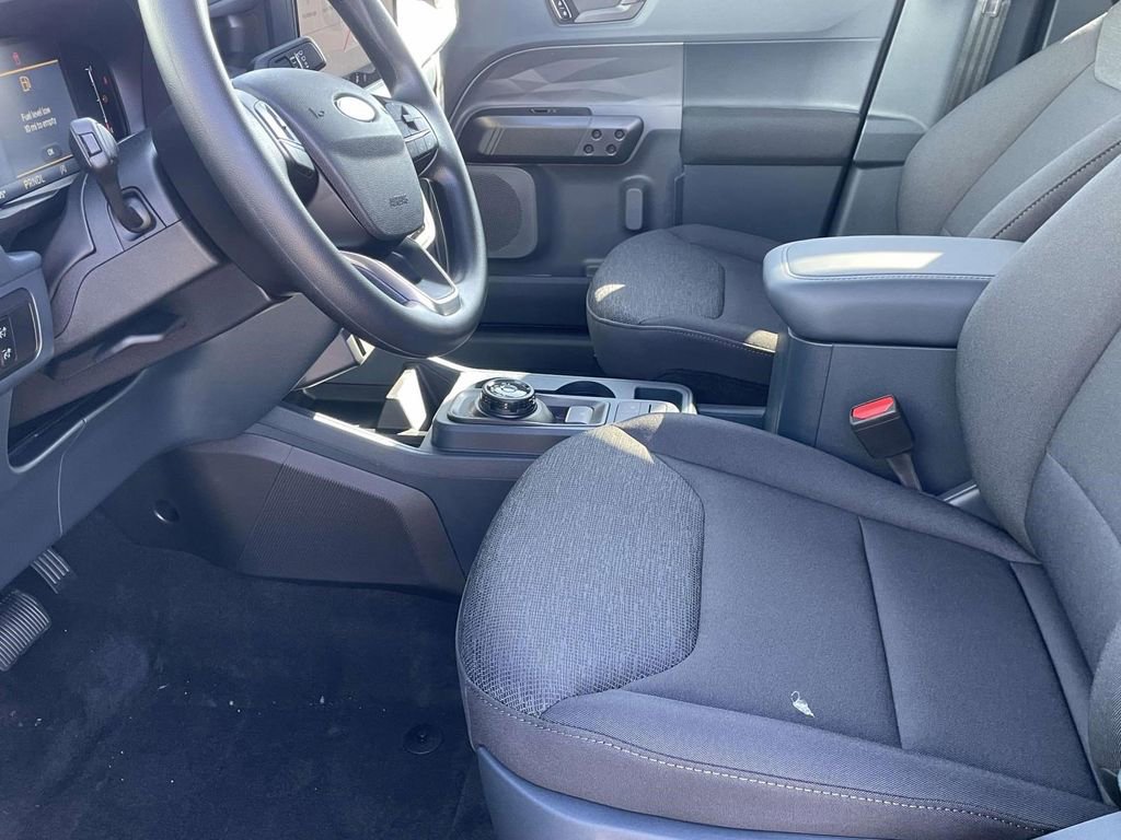 New 2025 Ford Maverick XL w/ Equipment Group 102A image 17