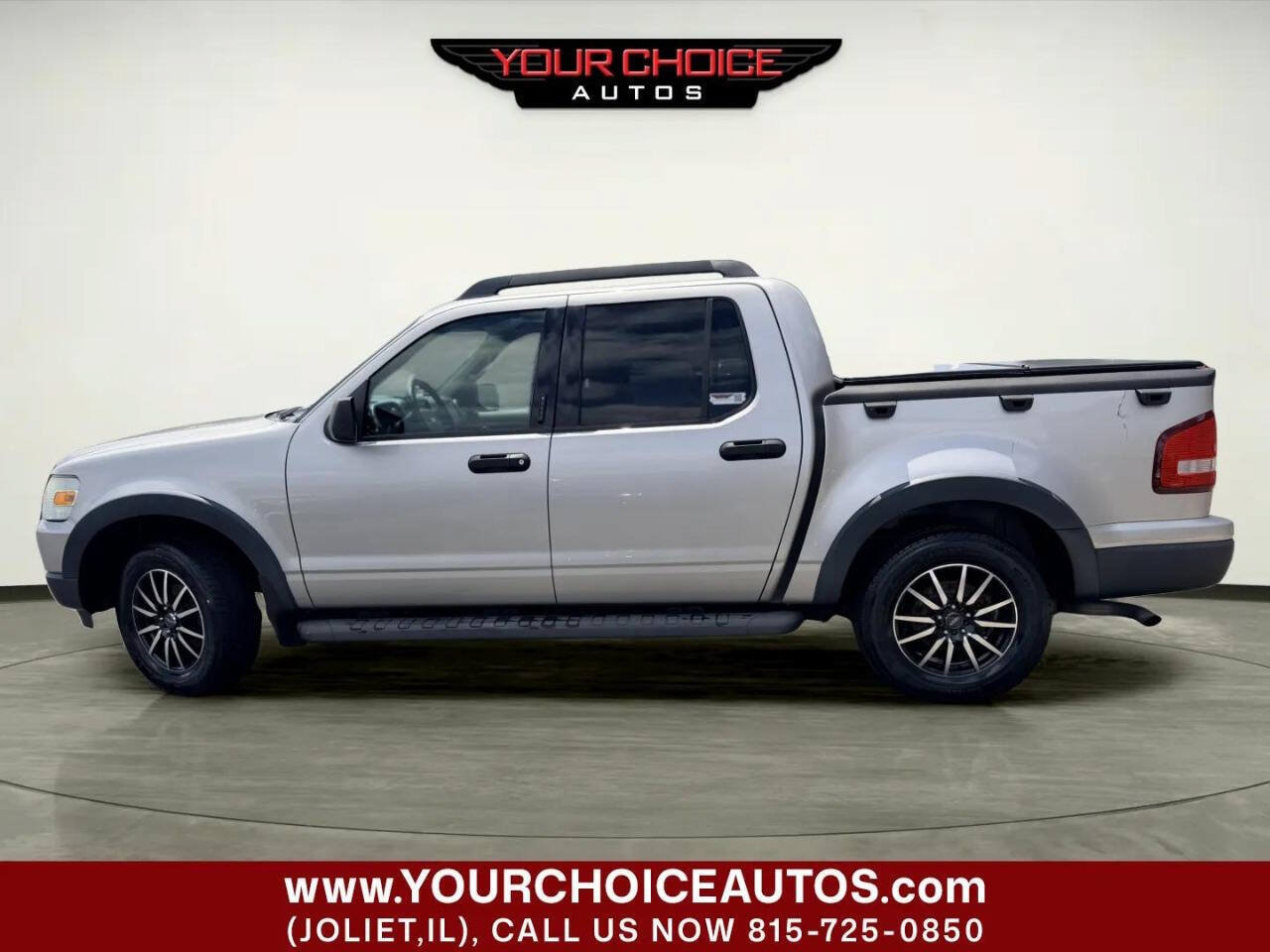 Used 2008 Ford Explorer Sport Trac XLT RWD image 2