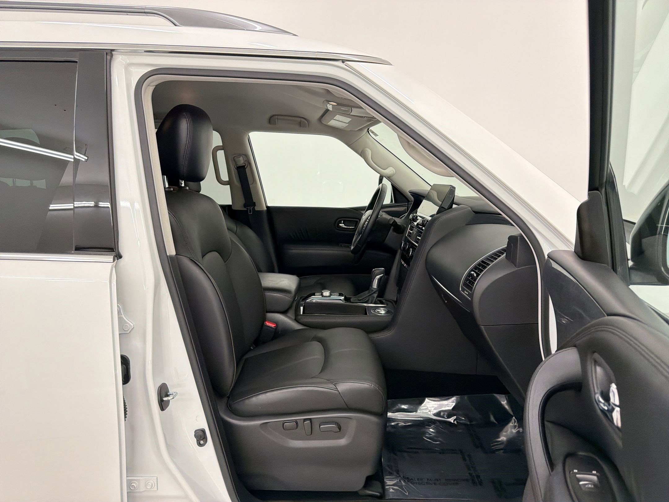 Used 2023 Nissan Armada SV w/ Cargo Package image 28