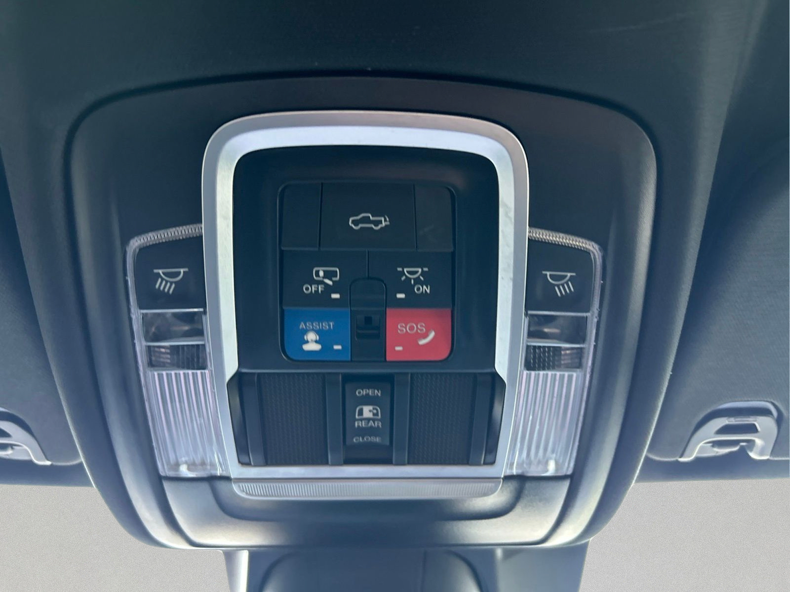 Certified 2024 RAM 1500 Laramie AWD/4WD image 34
