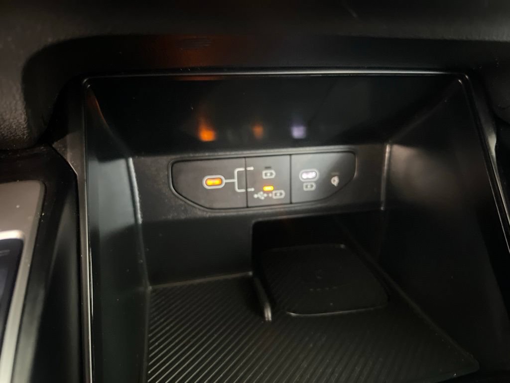 Certified 2024 Kia Sorento S FWD image 51