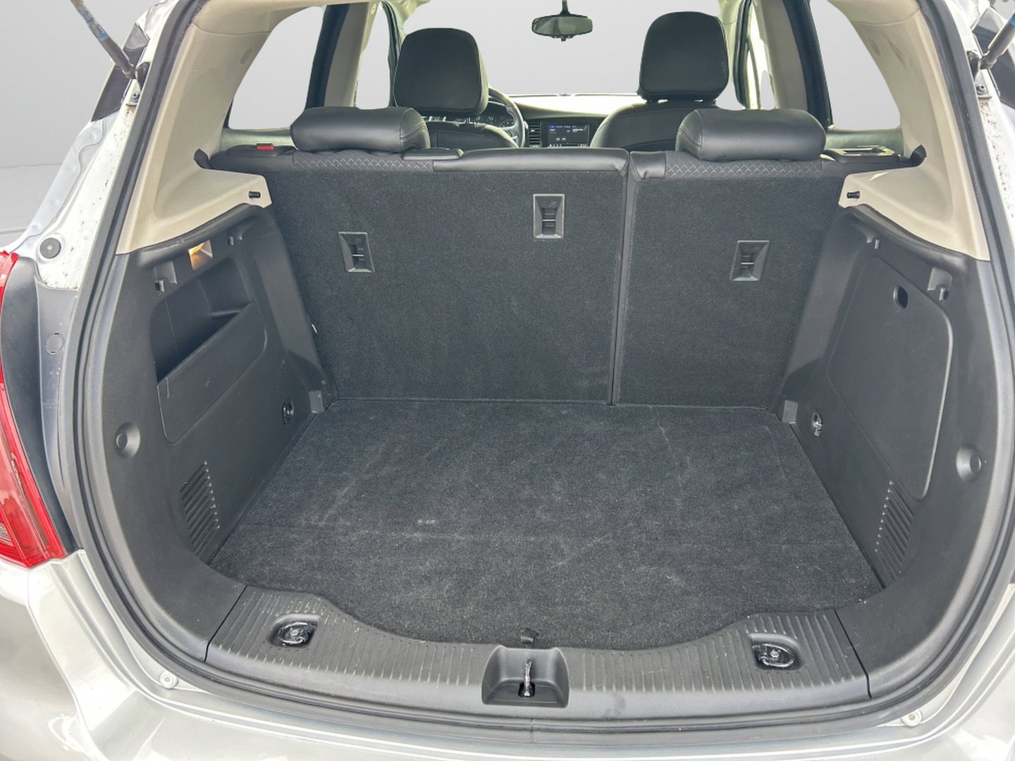 Used 2022 Buick Encore Preferred w/ Safety Package image 10