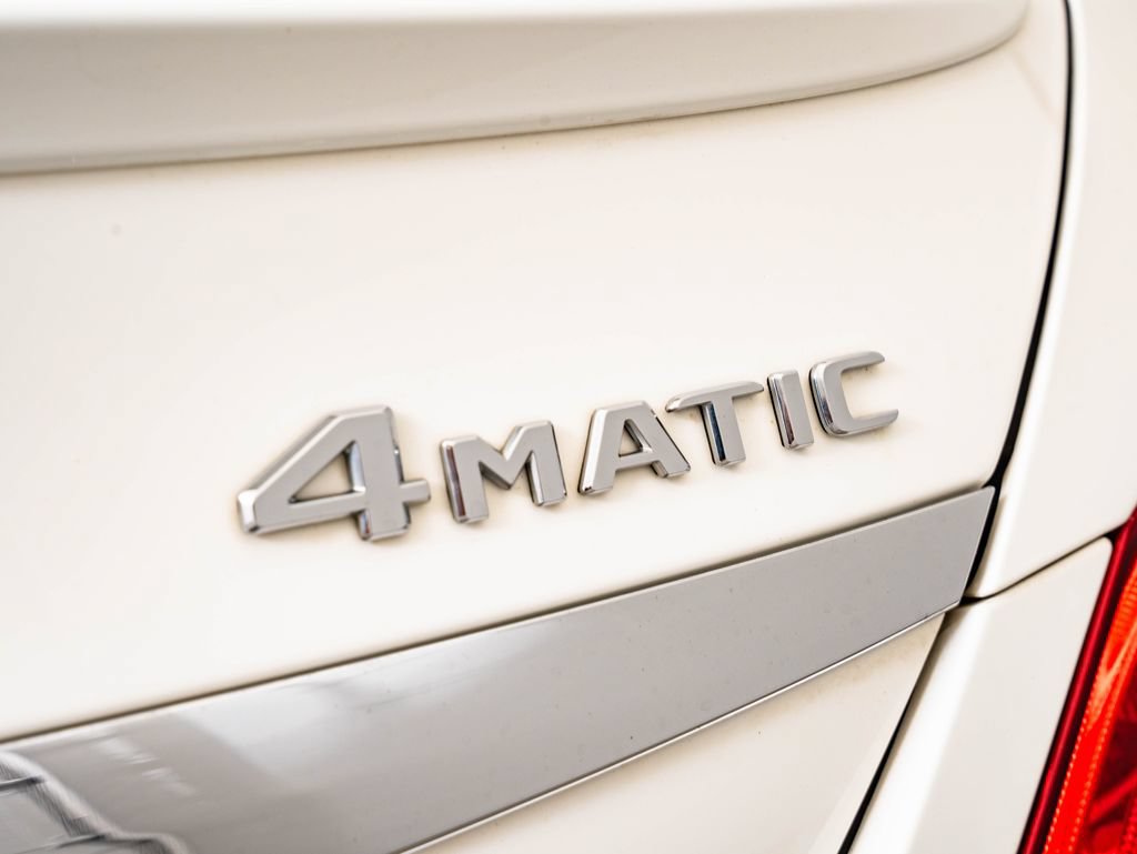 Used 2018 Mercedes-Benz C 300 4MATIC Sedan image 18