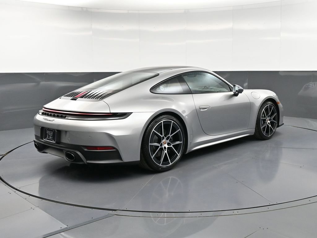 New 2026 Porsche 911 Carrera T RWD image 8