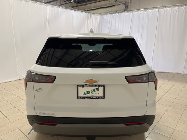 New 2026 Chevrolet Equinox LT w/ LPO, Floor Liner Package image 4