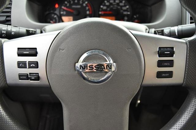 Used 2013 Nissan Frontier SV w/ SV Value Truck Pkg image 17