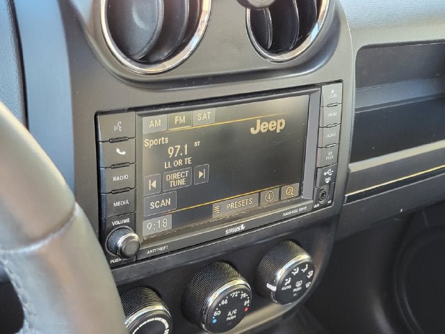 Certified 2017 Jeep Patriot High Altitude FWD image 15