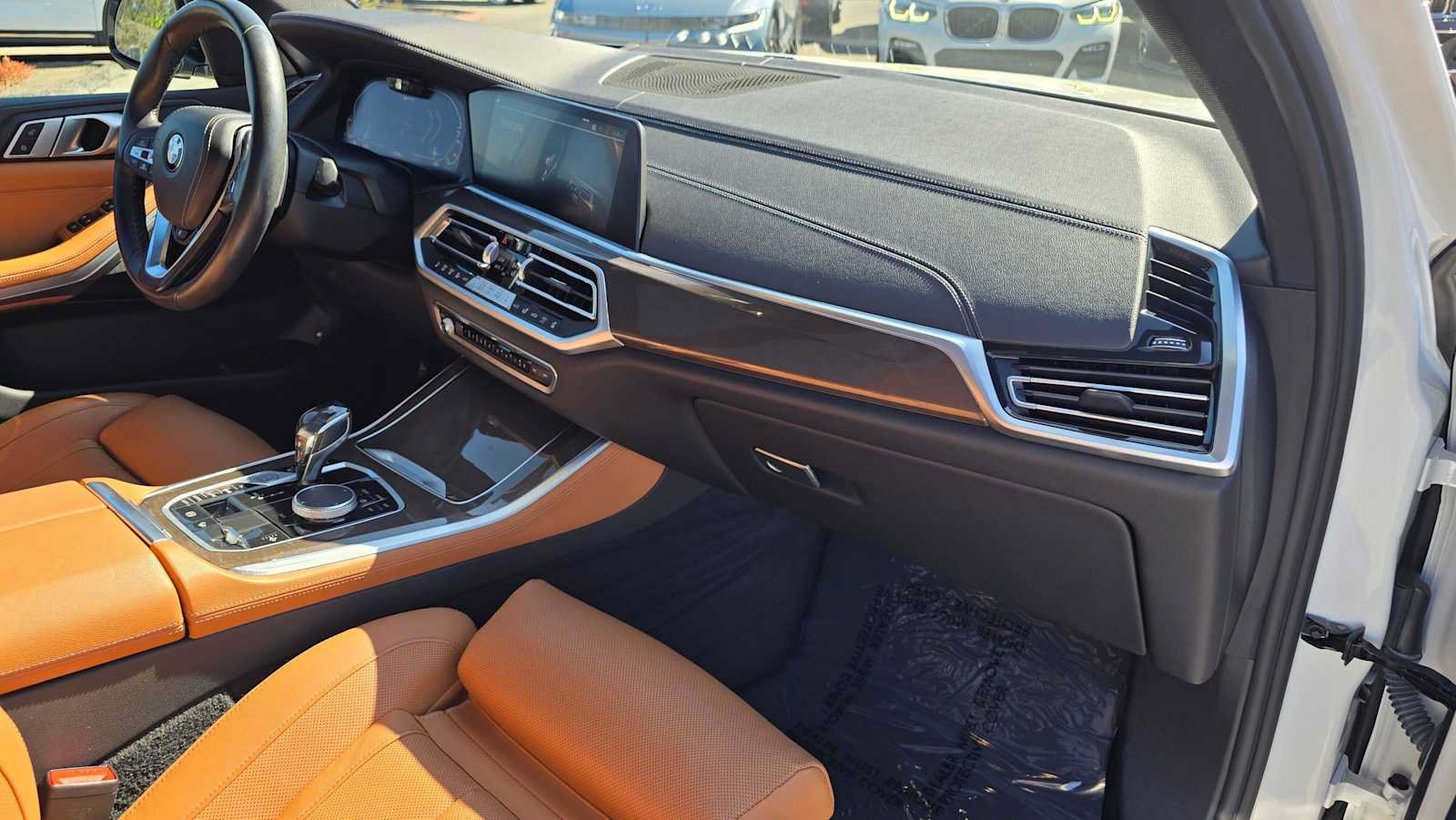 Used 2021 BMW X5 xDrive45e AWD/4WD image 10