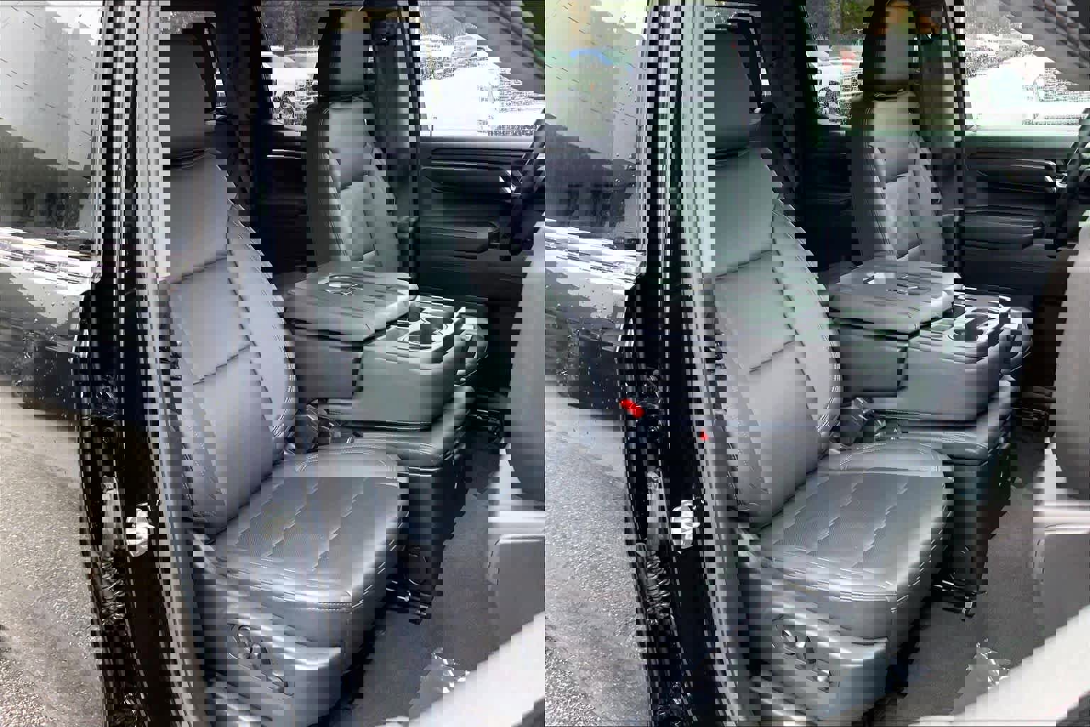 Used 2025 GMC Sierra 1500 SLT image 8