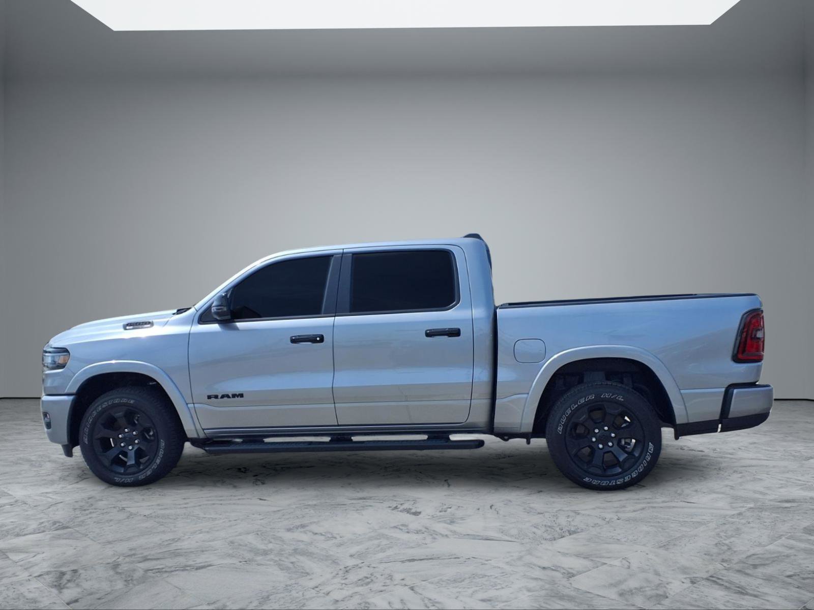 Used 2025 RAM 1500 Lone Star image 4