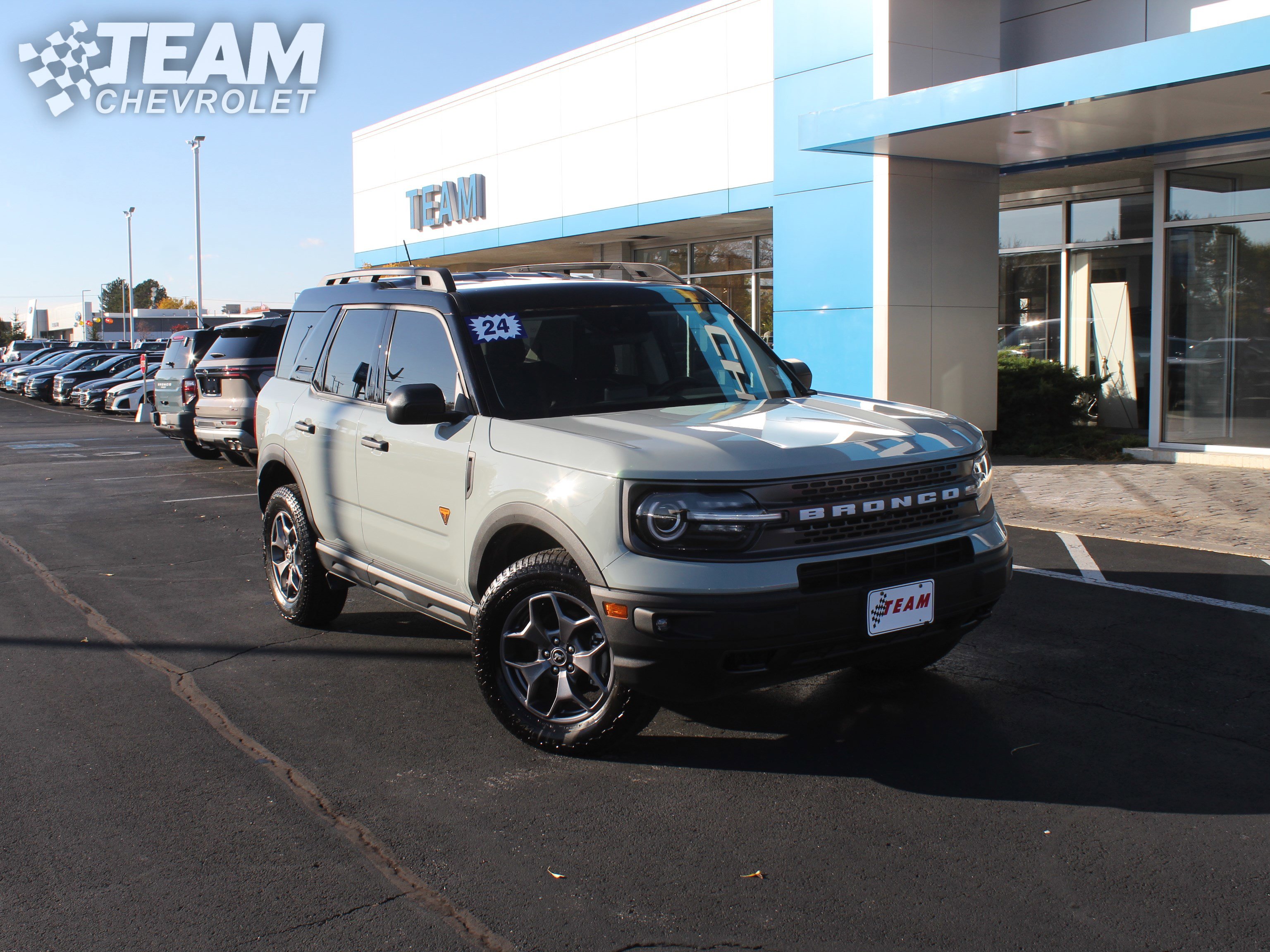 Used 2024 Ford Bronco Sport Badlands image 2