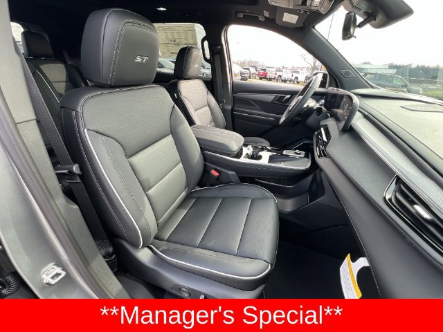 New 2026 Buick Enclave Sport Touring w/ Super Cruise Package FWD image 11