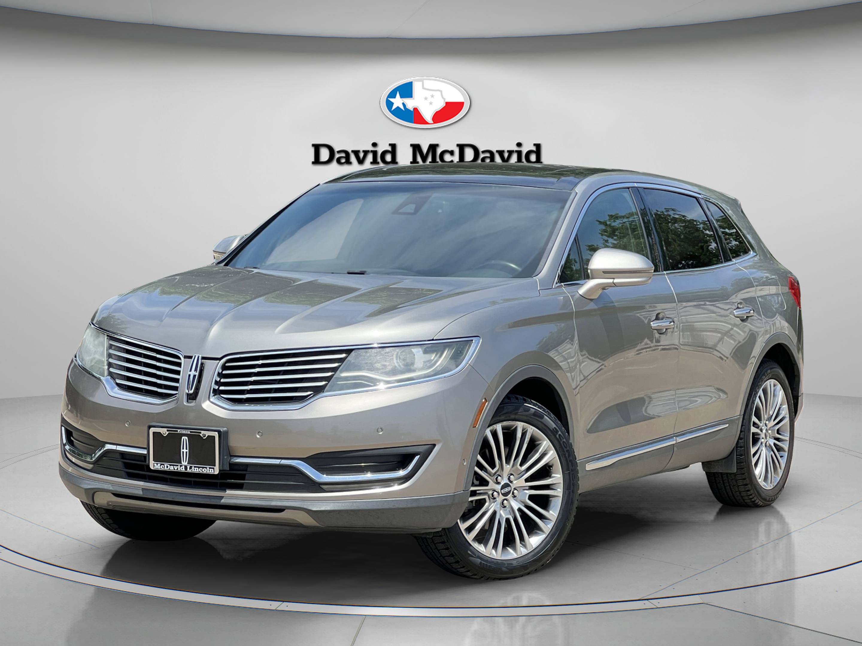 Used 2016 Lincoln MKX Reserve w/ Technology Package AWD/4WD image 2
