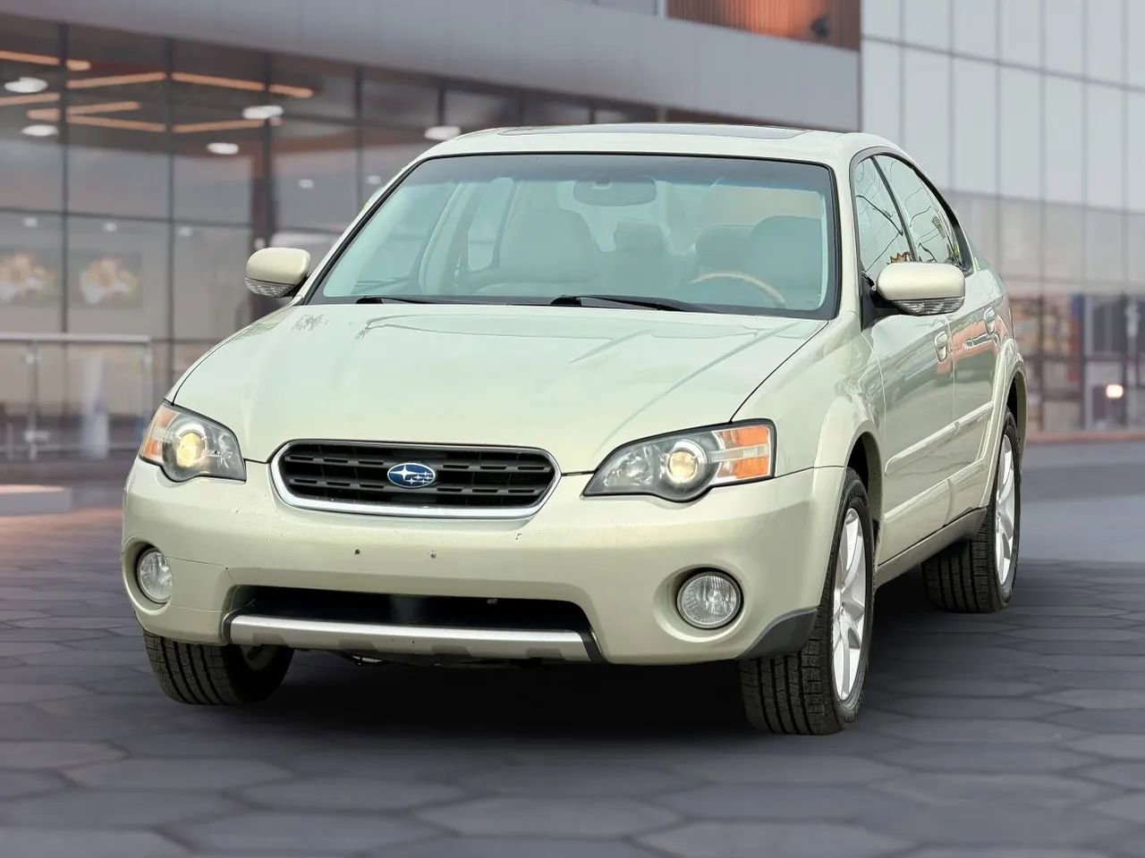 Used 2005 Subaru Outback 3.0R image 1