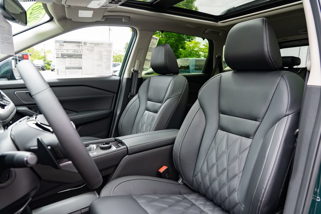 New 2026 Nissan Rogue Platinum AWD/4WD image 21