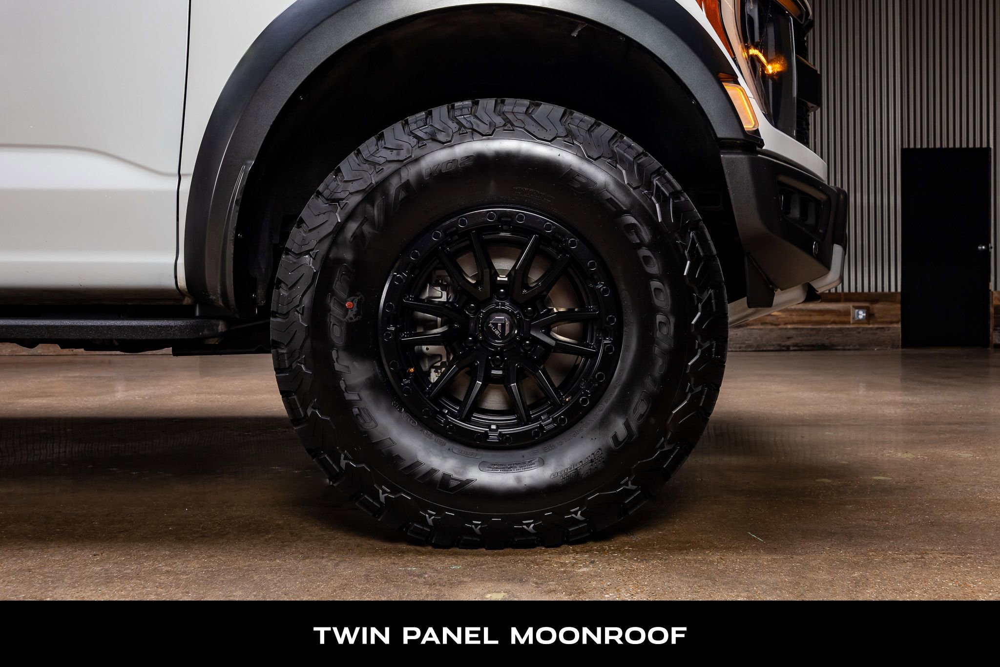 Used 2021 Ford F150 Raptor w/ Raptor 37 Performance Package AWD/4WD image 11