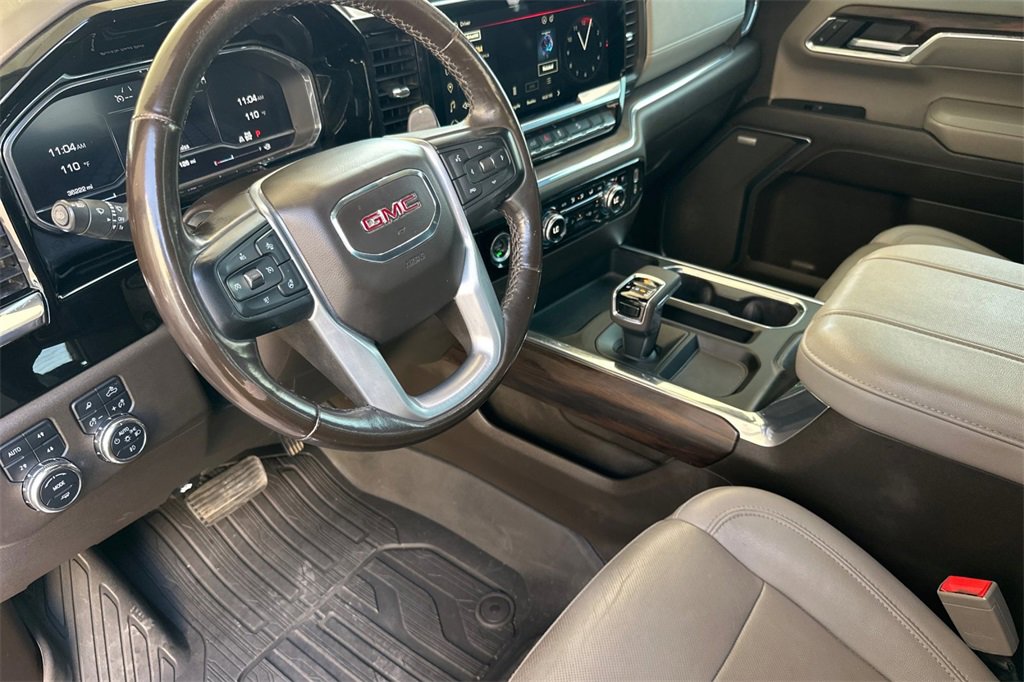 Used 2023 GMC Sierra 1500 SLT w/ SLT Premium Package image 12