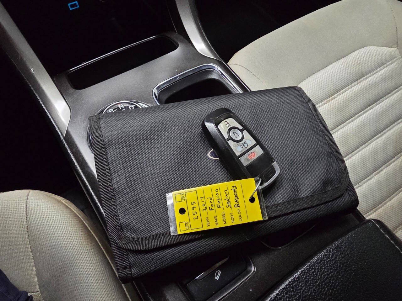 Used 2017 Ford Fusion S FWD image 24