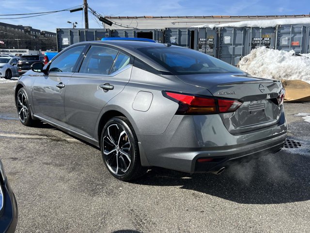 Used 2025 Nissan Altima 2.5 SR image 6