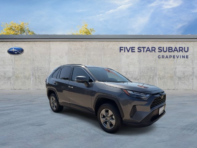 Used 2025 Toyota RAV4 XLE FWD image 2
