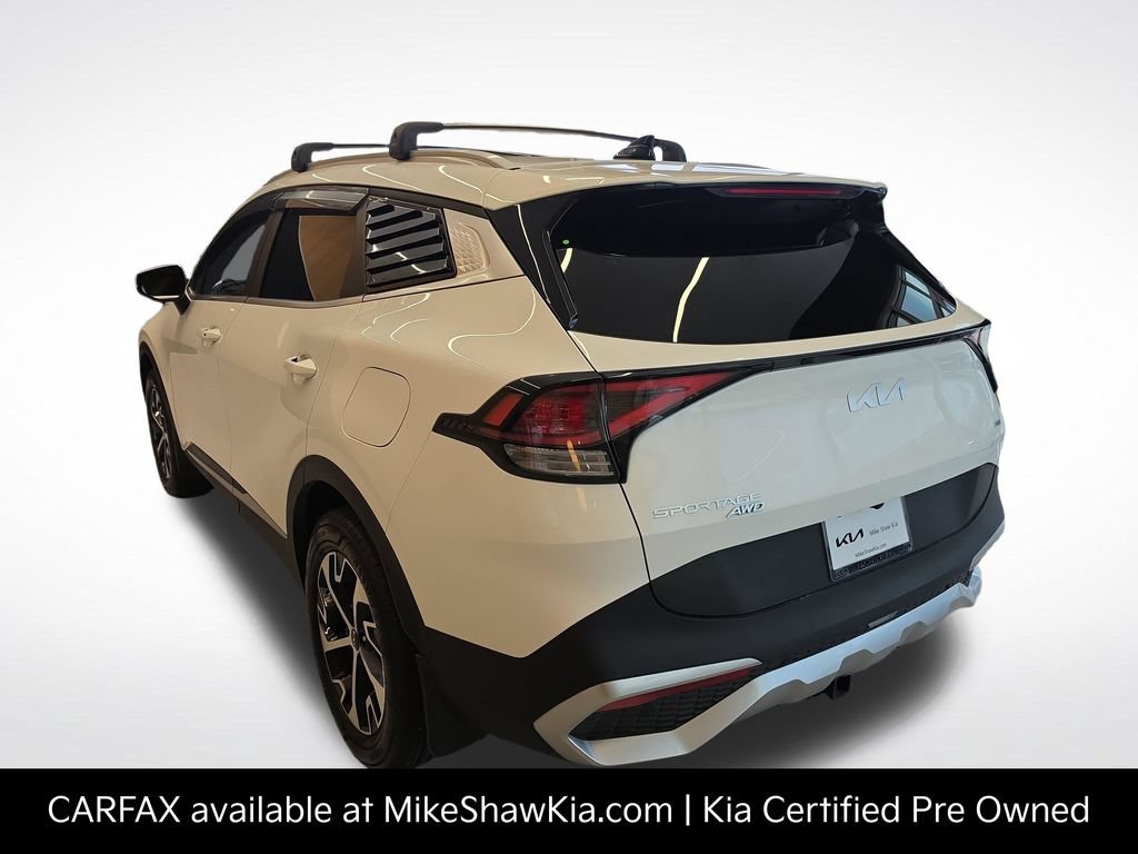 Certified 2025 Kia Sportage EX AWD/4WD image 4