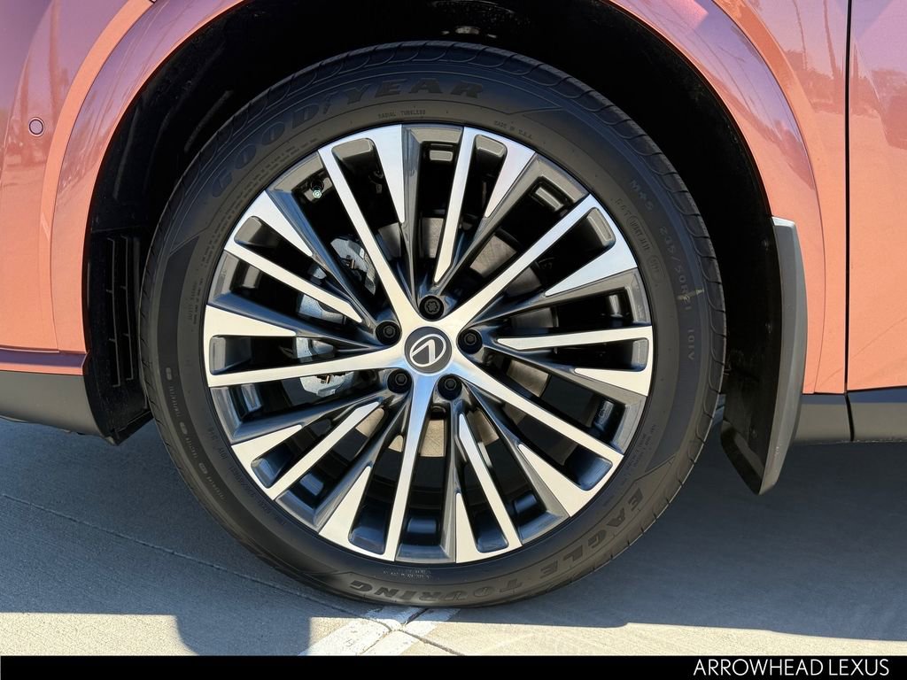 New 2026 Lexus RX 350 image 10