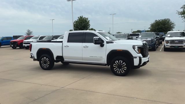 Used 2025 GMC Sierra 2500 Denali Ultimate AWD/4WD image 3