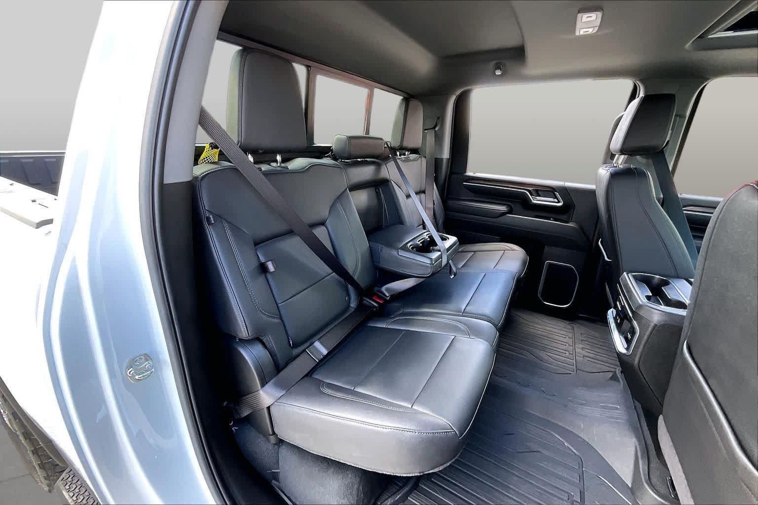 Used 2026 GMC Sierra 2500 SLT w/ Texas SLT Premium Package AWD/4WD image 21