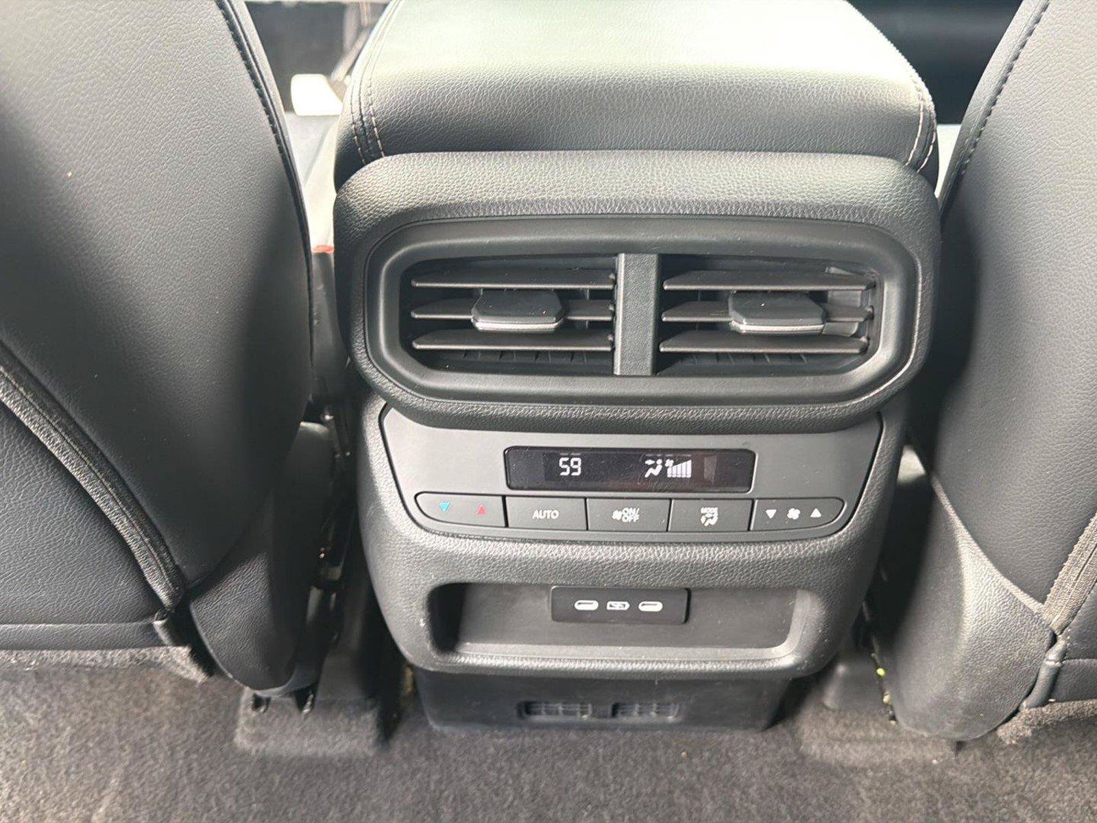 Used 2024 Honda Pilot EX-L image 28