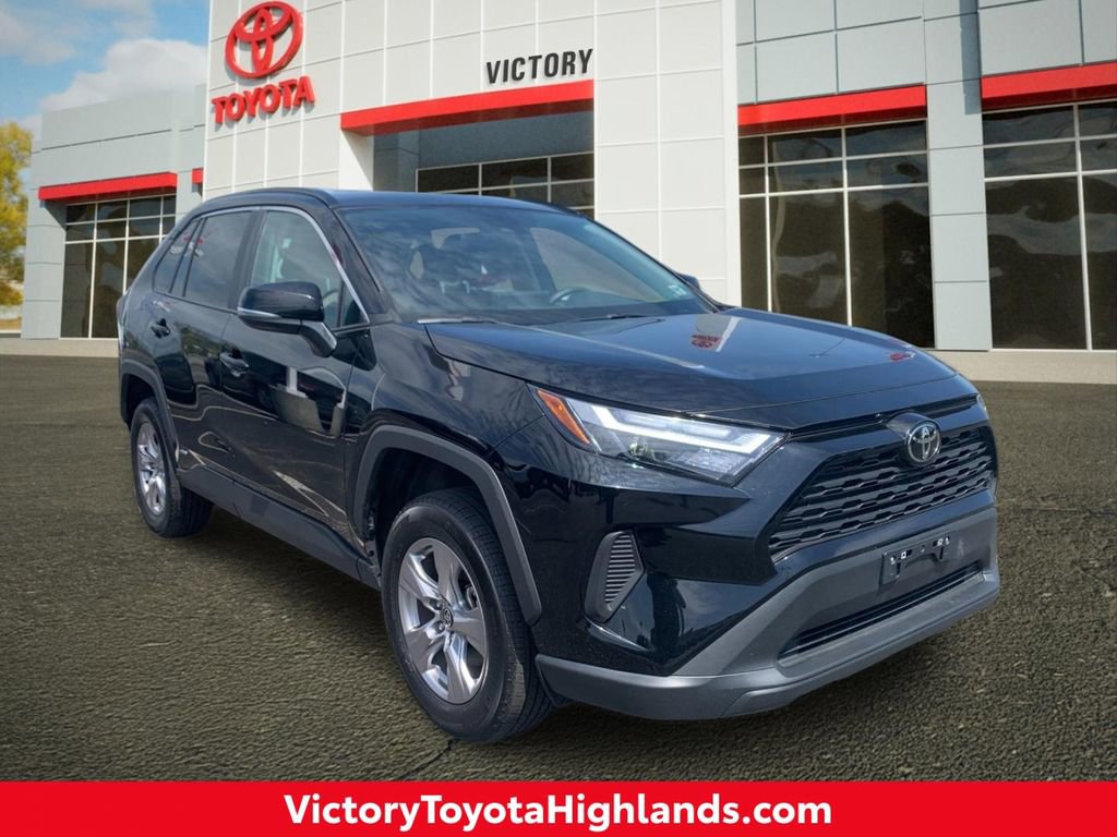 Used 2025 Toyota RAV4 XLE
