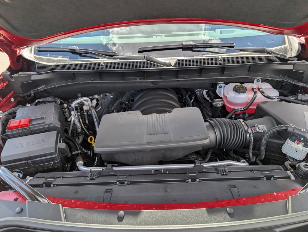 New 2025 Chevrolet Suburban LT w/ Comfort Package image 22