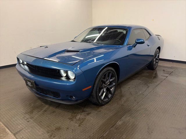 Used 2021 Dodge Challenger SXT w/ Blacktop Package RWD image 5