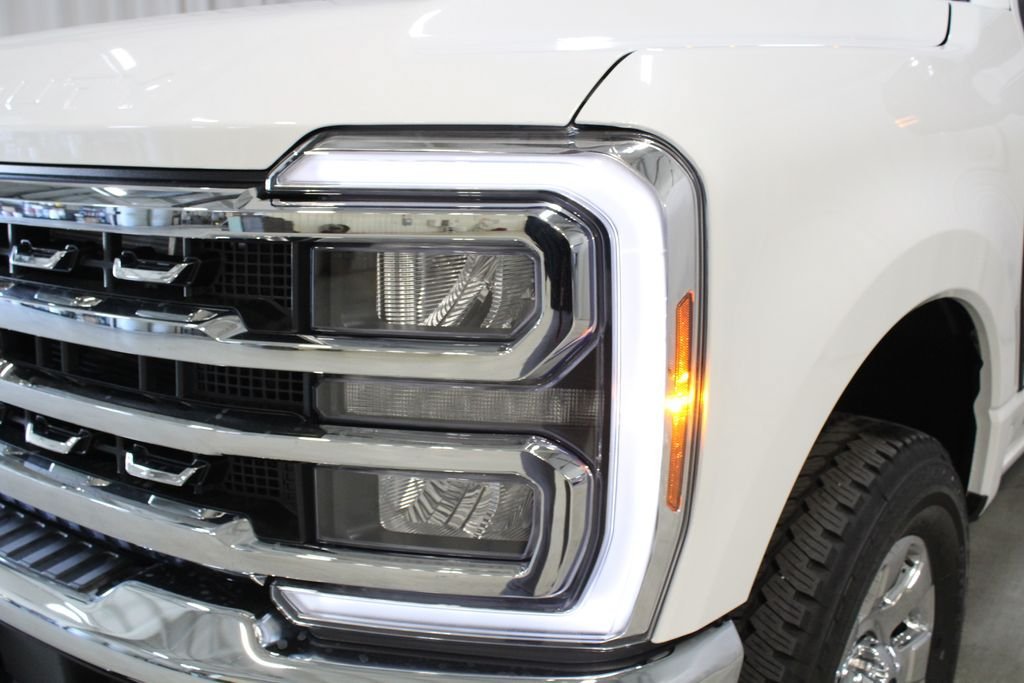 New 2026 Ford F350 Lariat w/ Lariat Ultimate Package AWD/4WD image 31