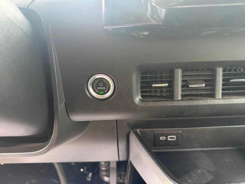 Used 2024 Chevrolet Brightdrop 600 w/ Battery Pack, Max Range AWD/4WD image 19