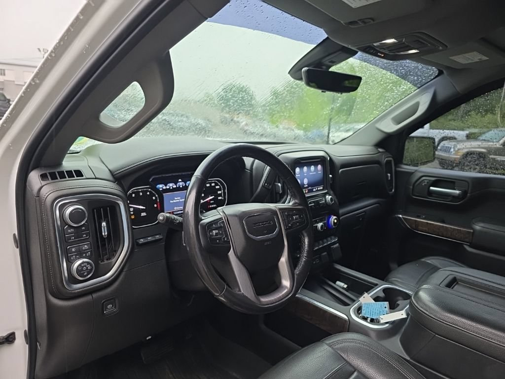 Used 2019 GMC Sierra 1500 Denali w/ Denali Ultimate Package AWD/4WD image 16