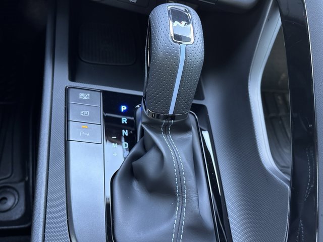 Used 2025 Hyundai Elantra N image 40