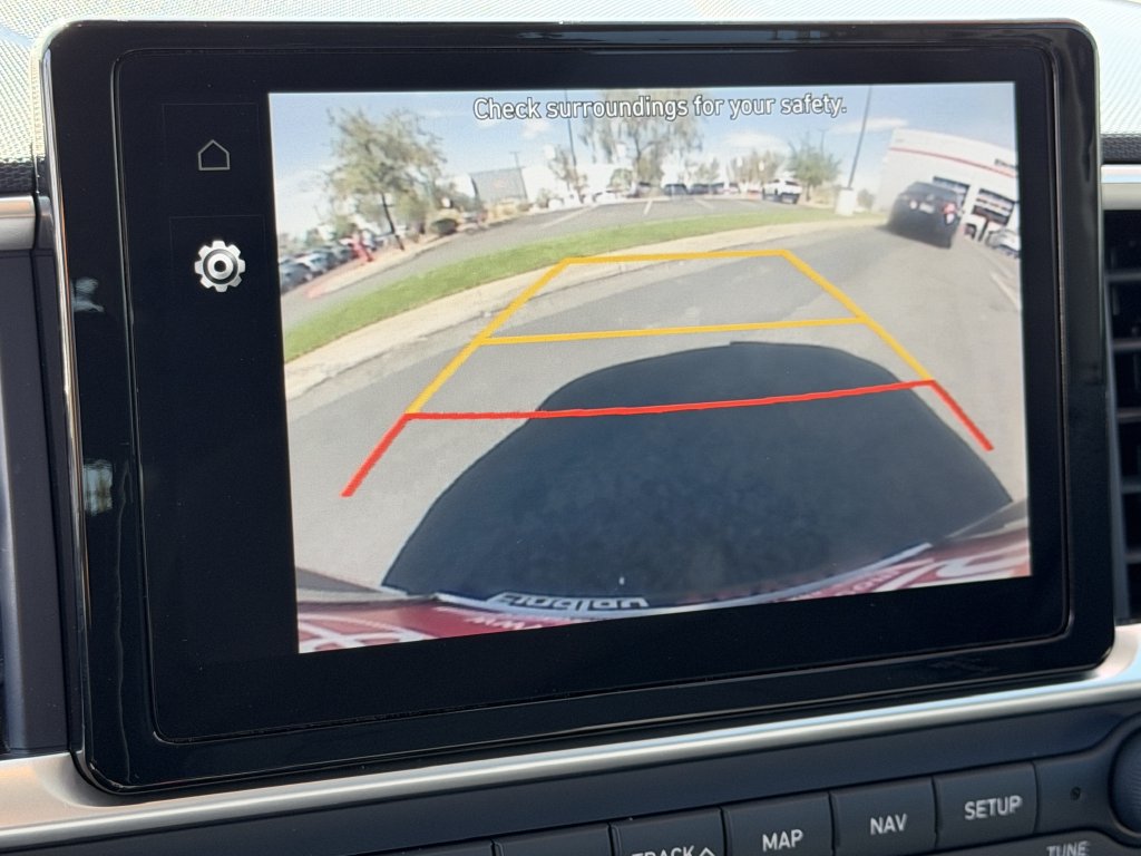 Used 2022 Hyundai Venue Limited FWD image 27