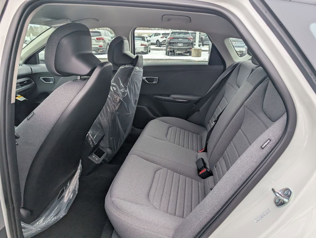 New 2025 Kia K4 EX image 9