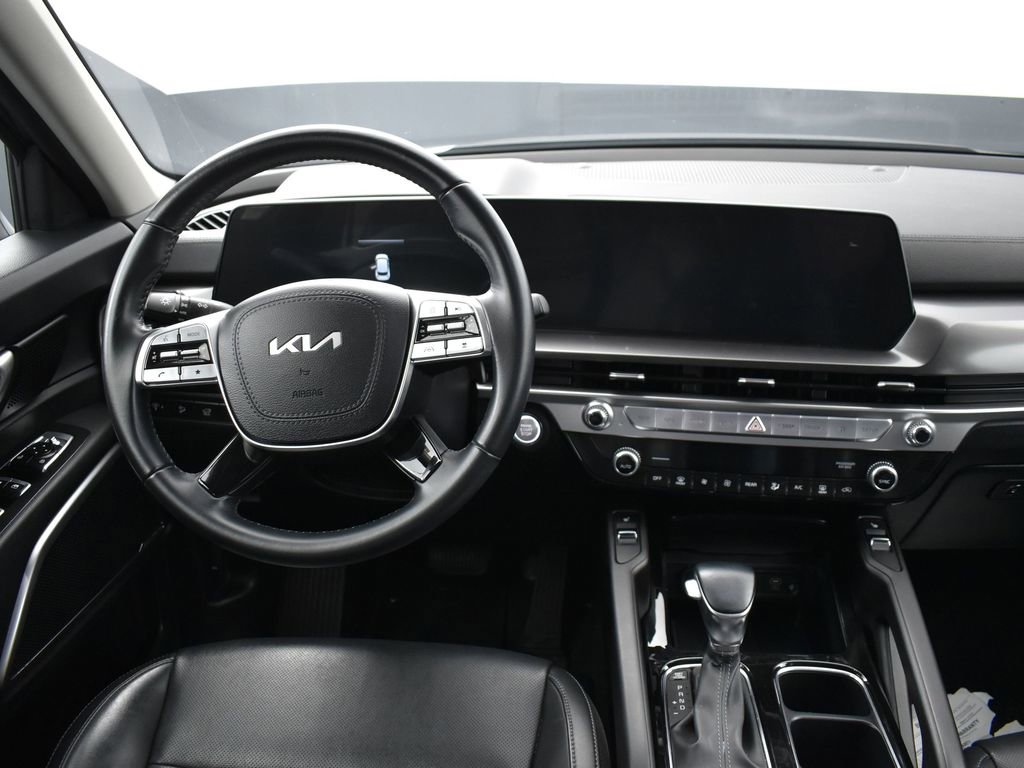 Certified 2025 Kia Telluride S image 15