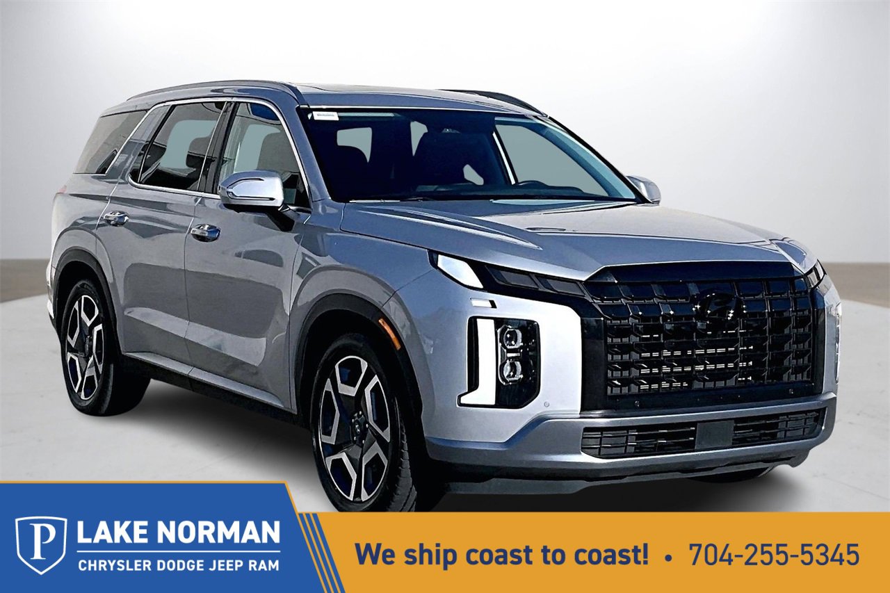 Used 2023 Hyundai Palisade SEL image 1