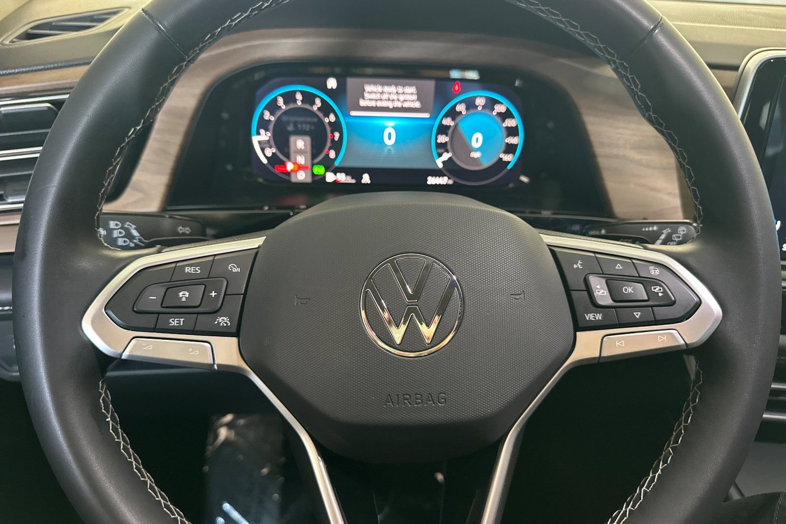 Used 2024 Volkswagen Atlas SE FWD image 24