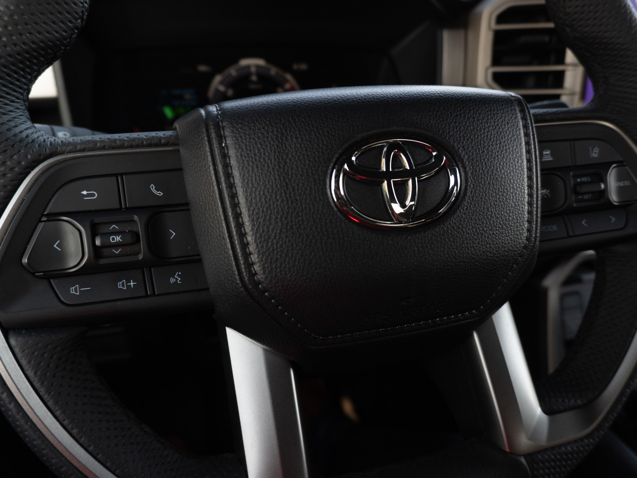 Used 2026 Toyota Tundra Limited w/ Power Package RWD image 30