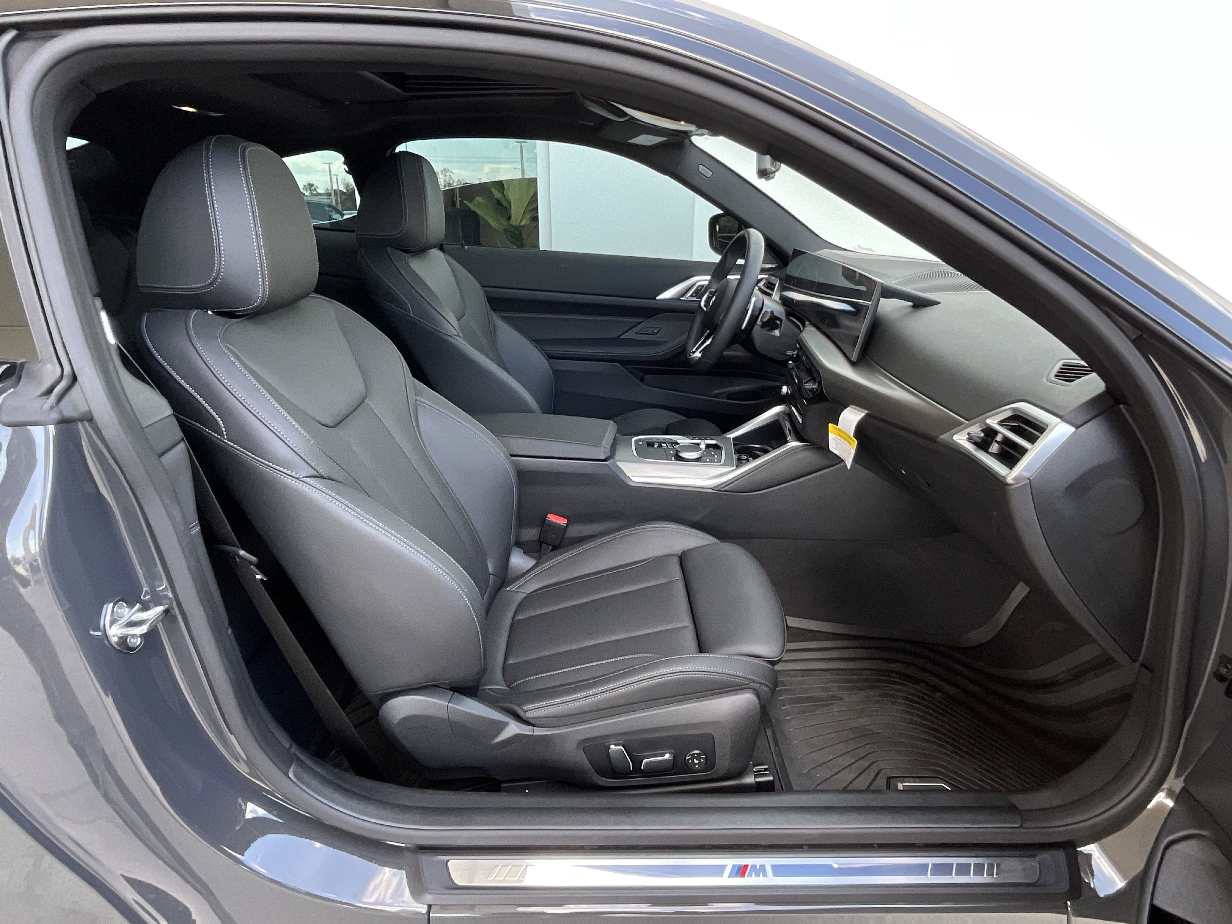 New 2026 BMW 430i Coupe w/ M Sport Package image 22