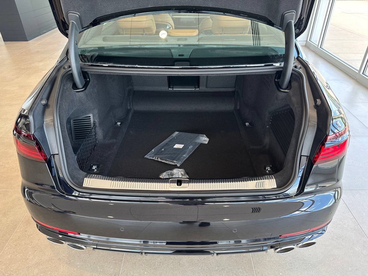 New 2026 Audi S8 AWD/4WD image 9