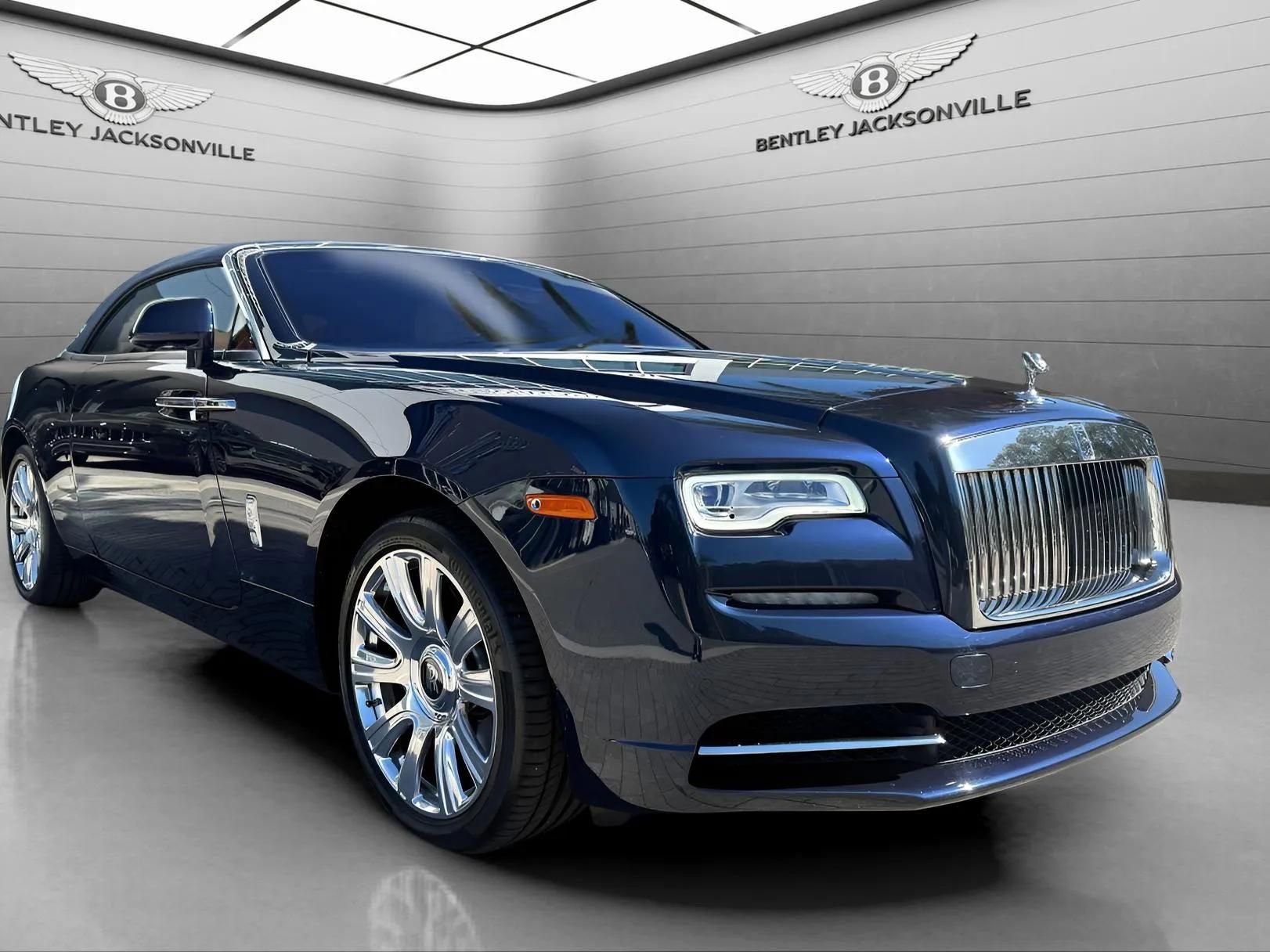 Used 2018 Rolls-Royce Dawn image 7