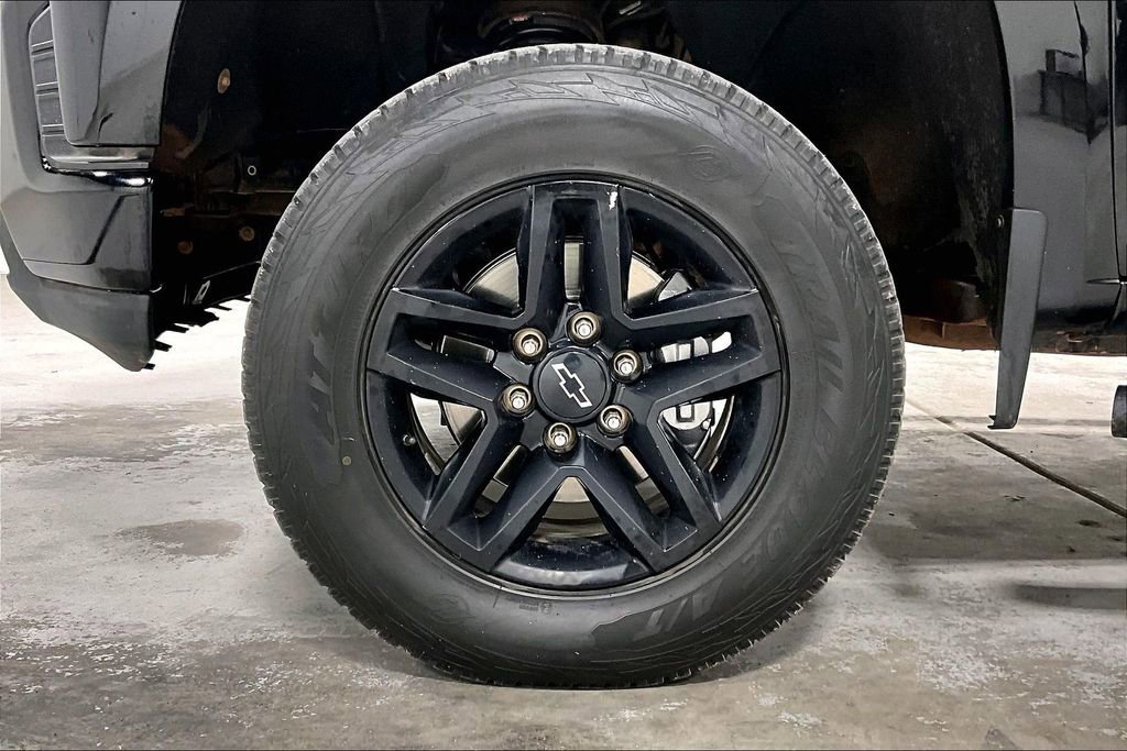 Used 2021 Chevrolet Silverado 1500 LT Trail Boss w/ Convenience Package II image 11