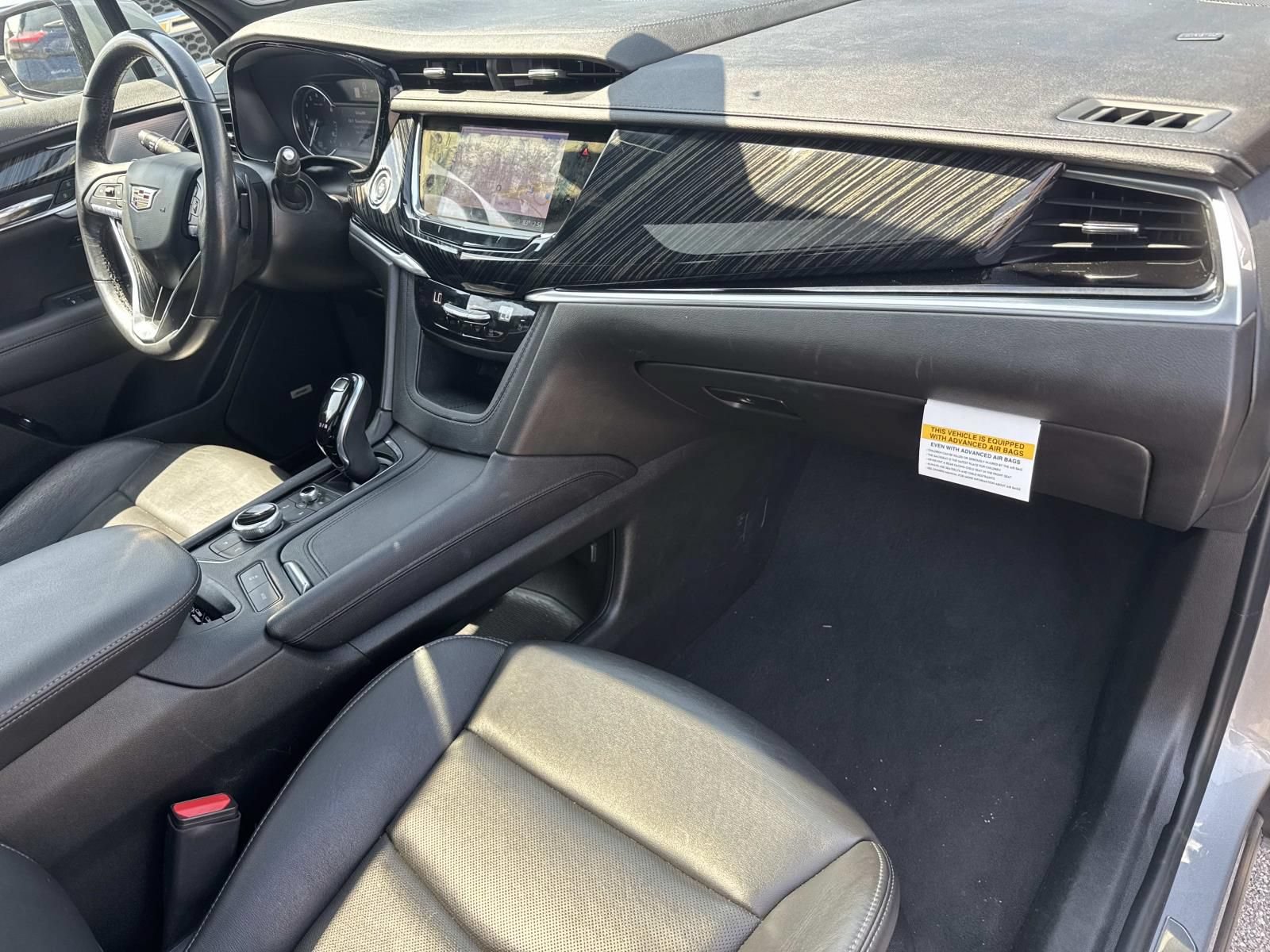 Used 2024 Cadillac XT6 Premium Luxury FWD image 13